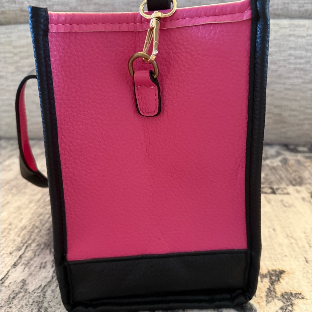Pink trendy The Tote Bag like the Marc Jacob’s version! Never used - Picture 5 of 9